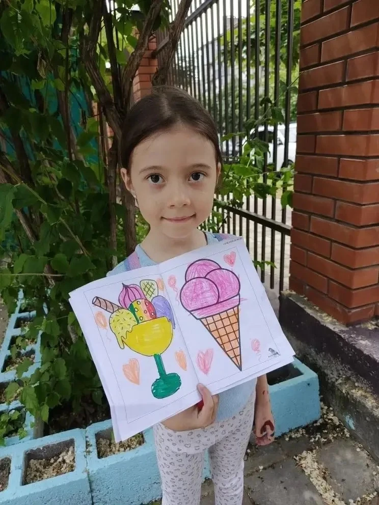 Всемирный день мороженого 🍦

Ребята из группы "Незабудки" ярко отметили Всемирный день мороженого. 