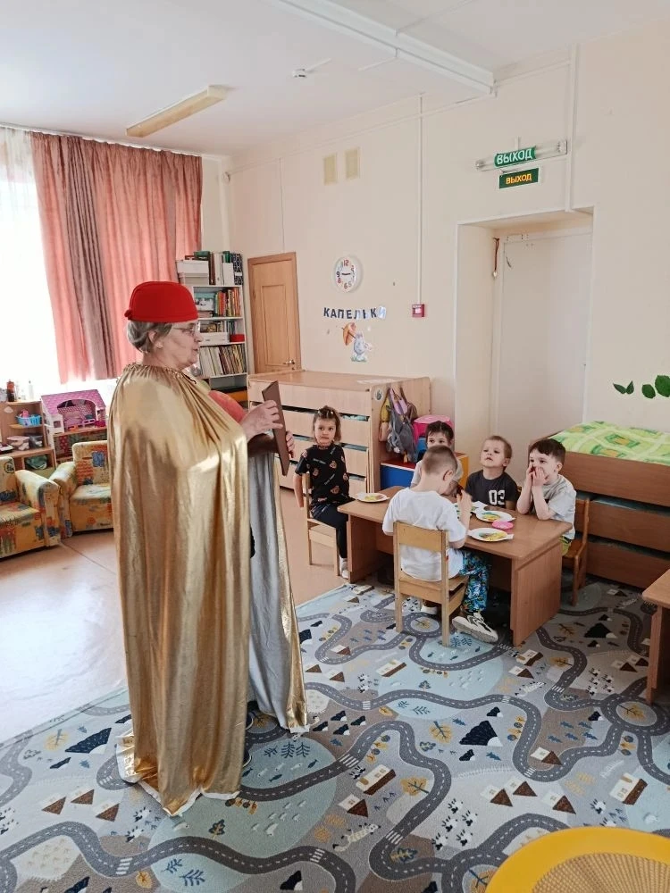 В группе "Капельки" состоялось увлекательное космическое путешествие!🌖🌏🚀

Чтобы отправиться в гос