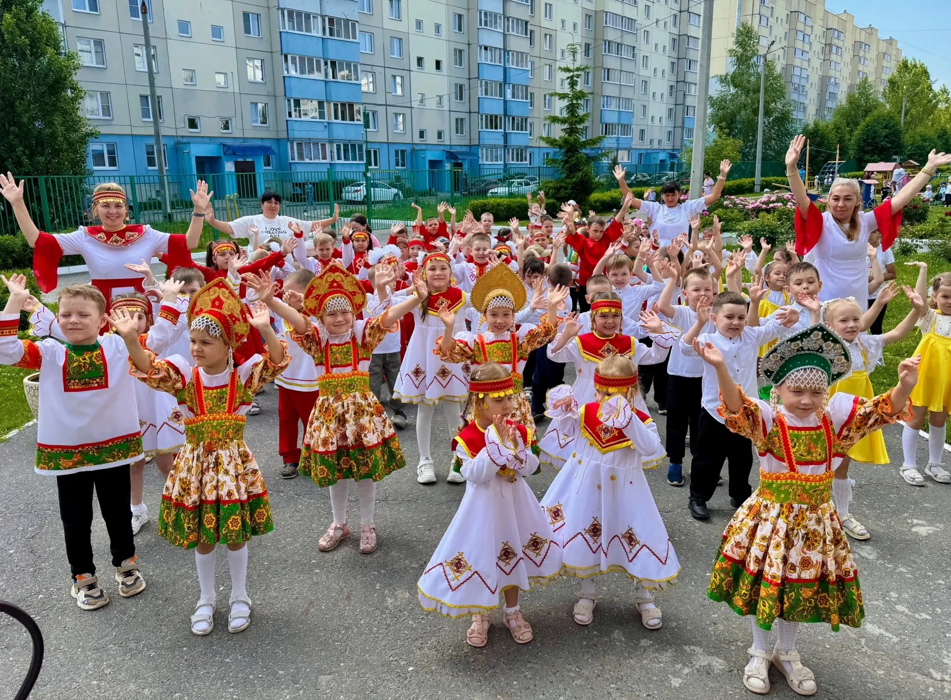 🇷🇺 🌟В МАДОУ «Детский сад № 201» г. Чебоксары масштабно отметили День России, и праздник выдался  