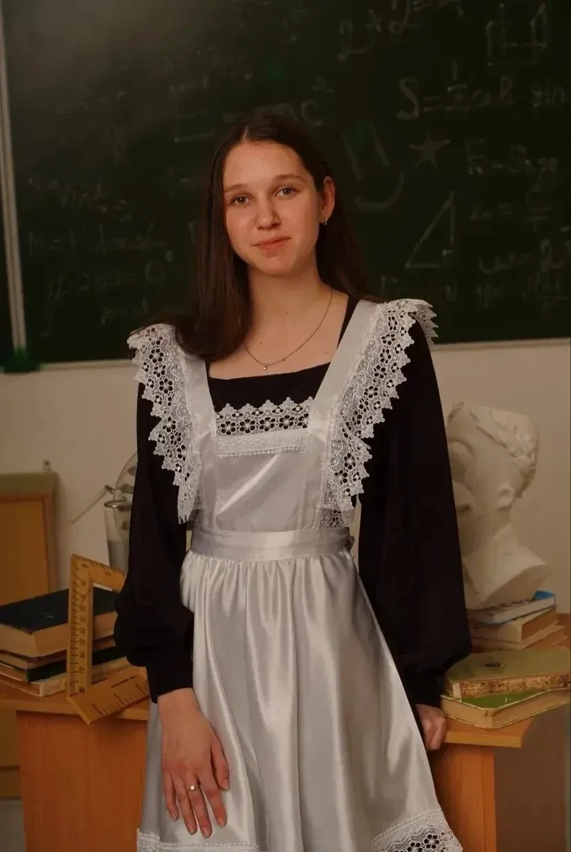 Луценко Мария, ученица МБОУ СОШ № 8 им. П.И. Кочерга с. Николаевка 

"Сегодня сдавала ЕГЭ по обществ
