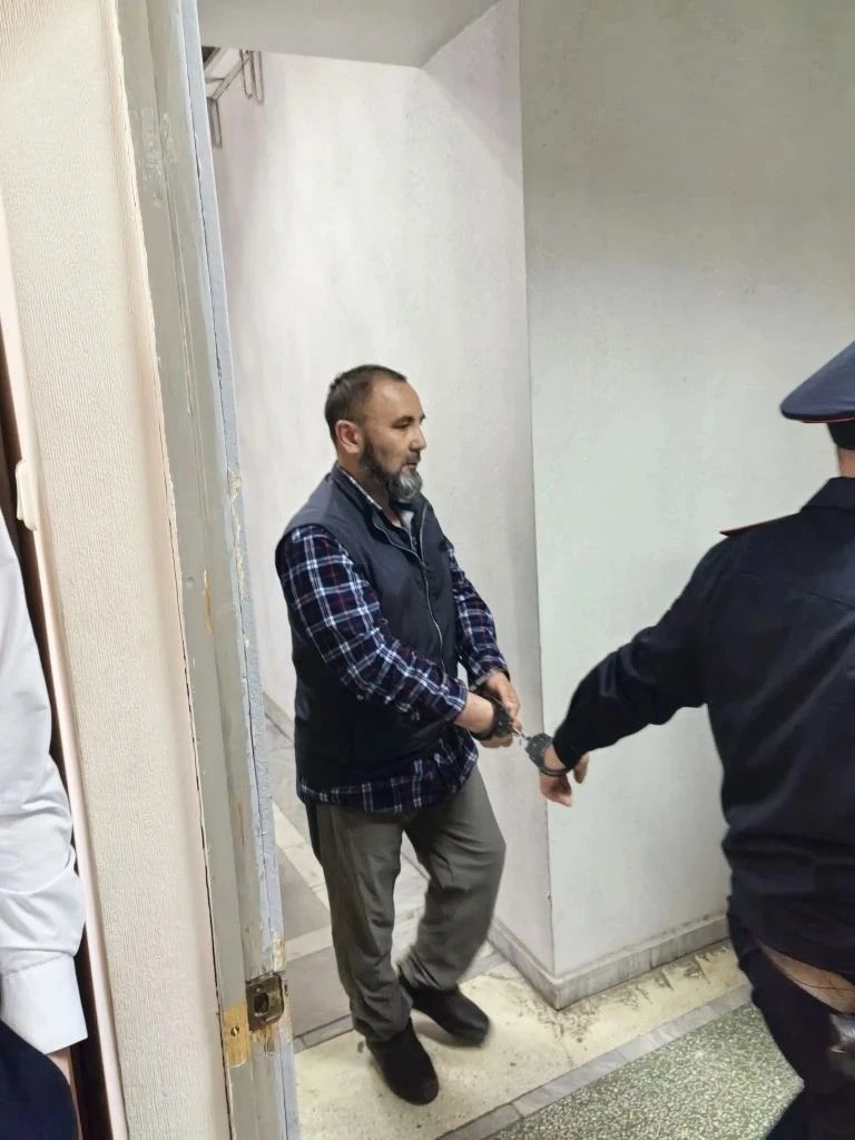 Суд арестовал водителя после ДТП с 4 погибшими у храма «Большой Златоуст»   

Ленинский районный суд