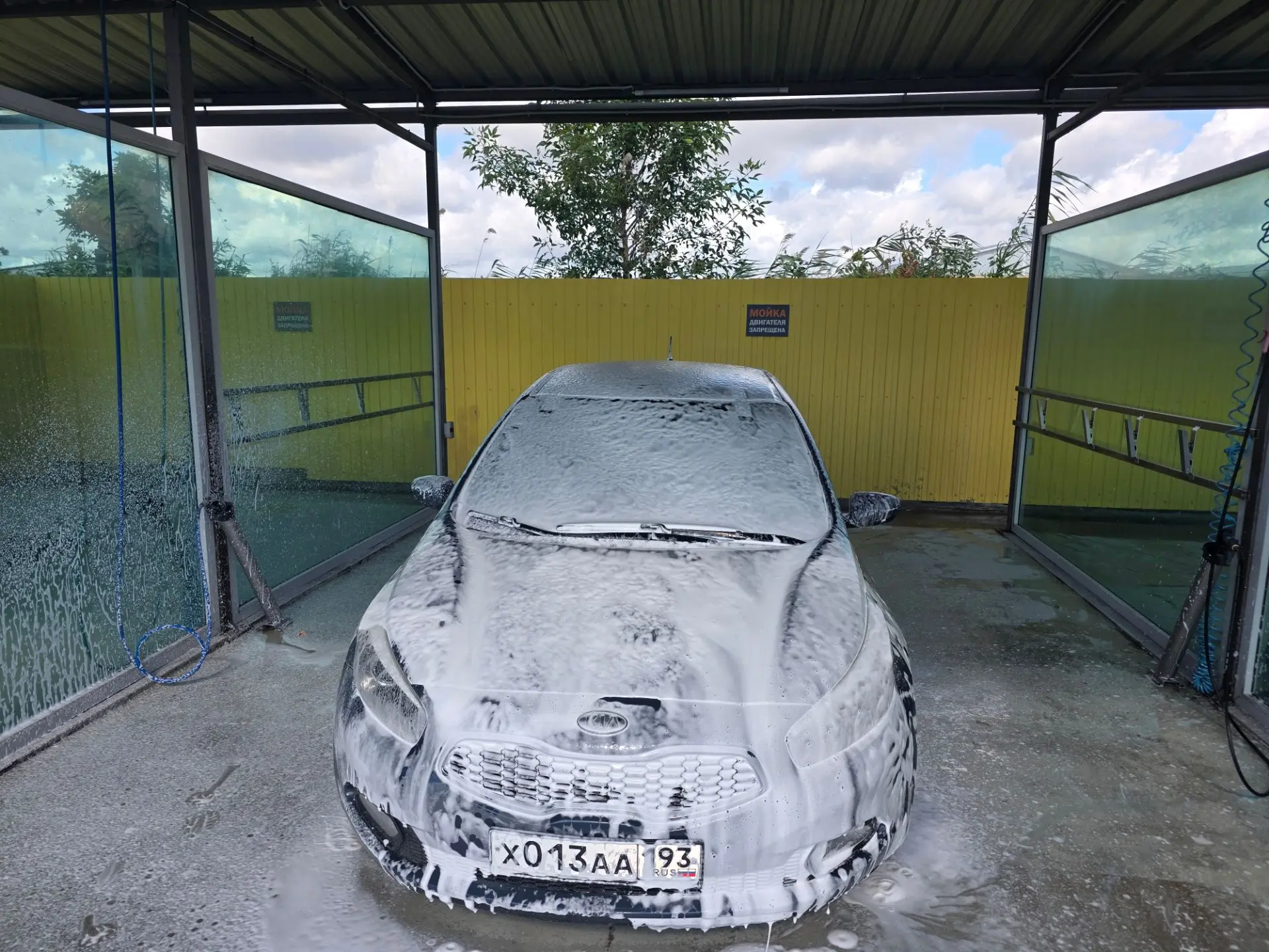 Подготавливаю.
 сегодня в продаже офигенный автомобиль