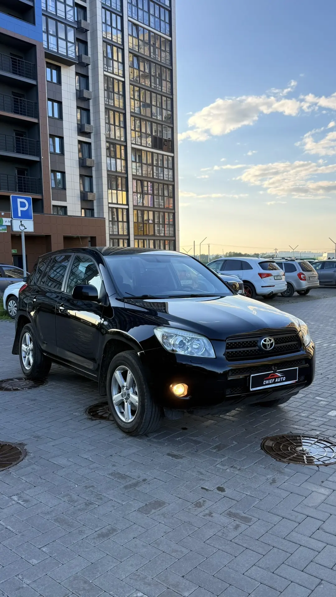 В продаже 🚀

TOYOTA RAV4 2008г.экс 

2.0 (152лс) бензин 

Полный привод 🌪️

Автомат 

Пробег 202Т.
