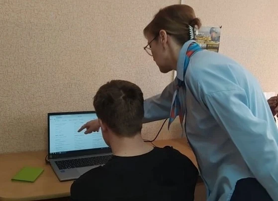 ​⚡ Работа для подростков: первый шаг к заработку!

​В Богдановичский центр занятости начали поступат