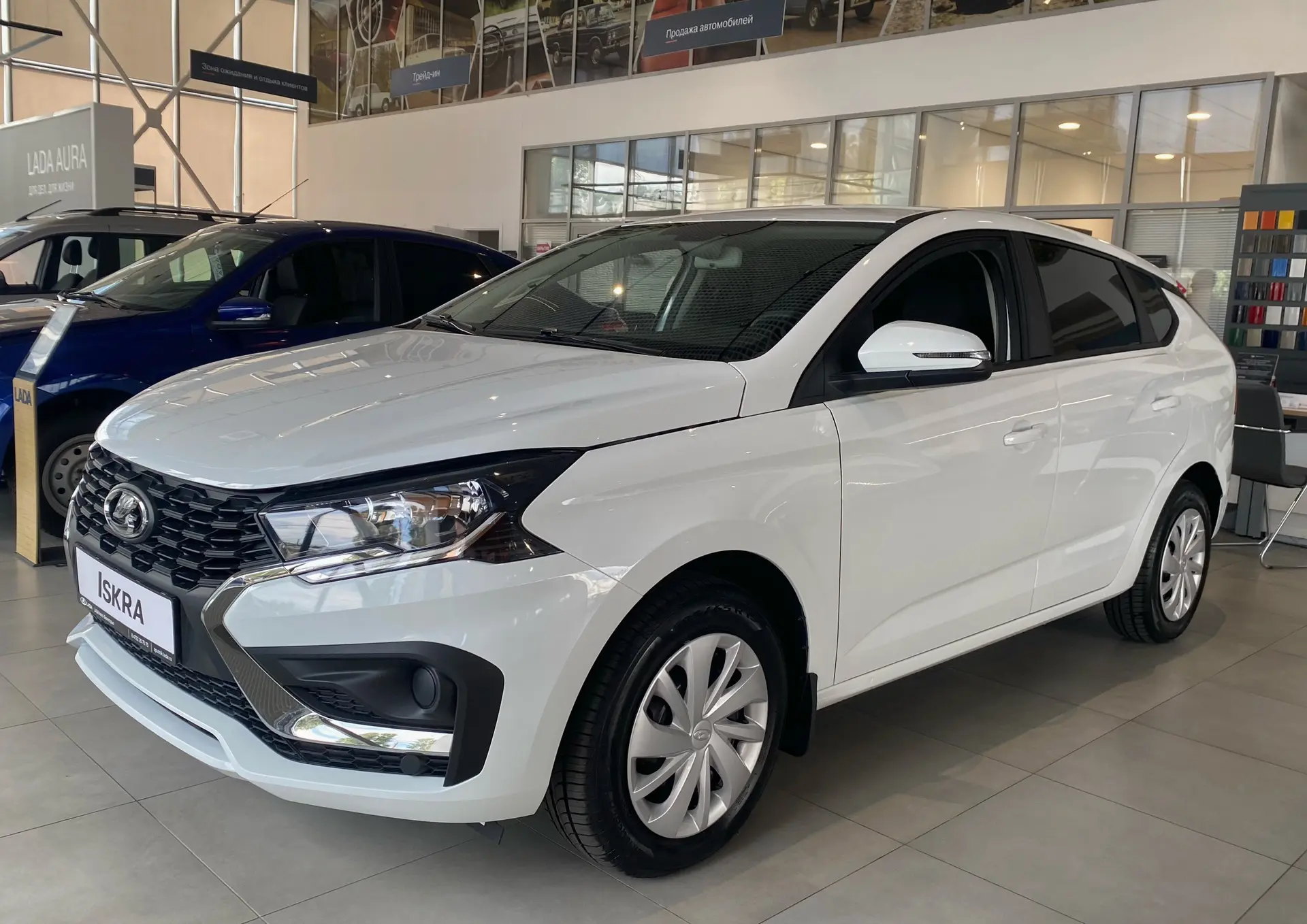 Белая Iskra SW в наличии в LADA Авто-Белогорье 🤍

Удобство движения в любых условиях — это основа ф