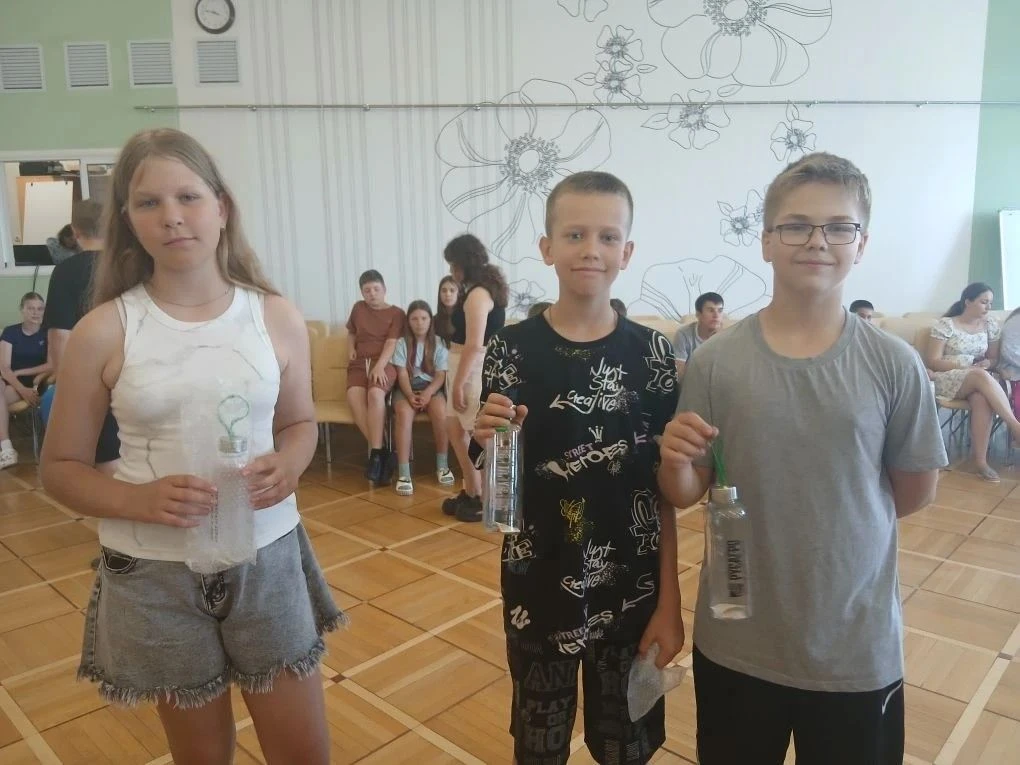 Сегодня в школьном лагере дневного пребывания был насыщенный день с компанией «Русагро». Сотрудники 