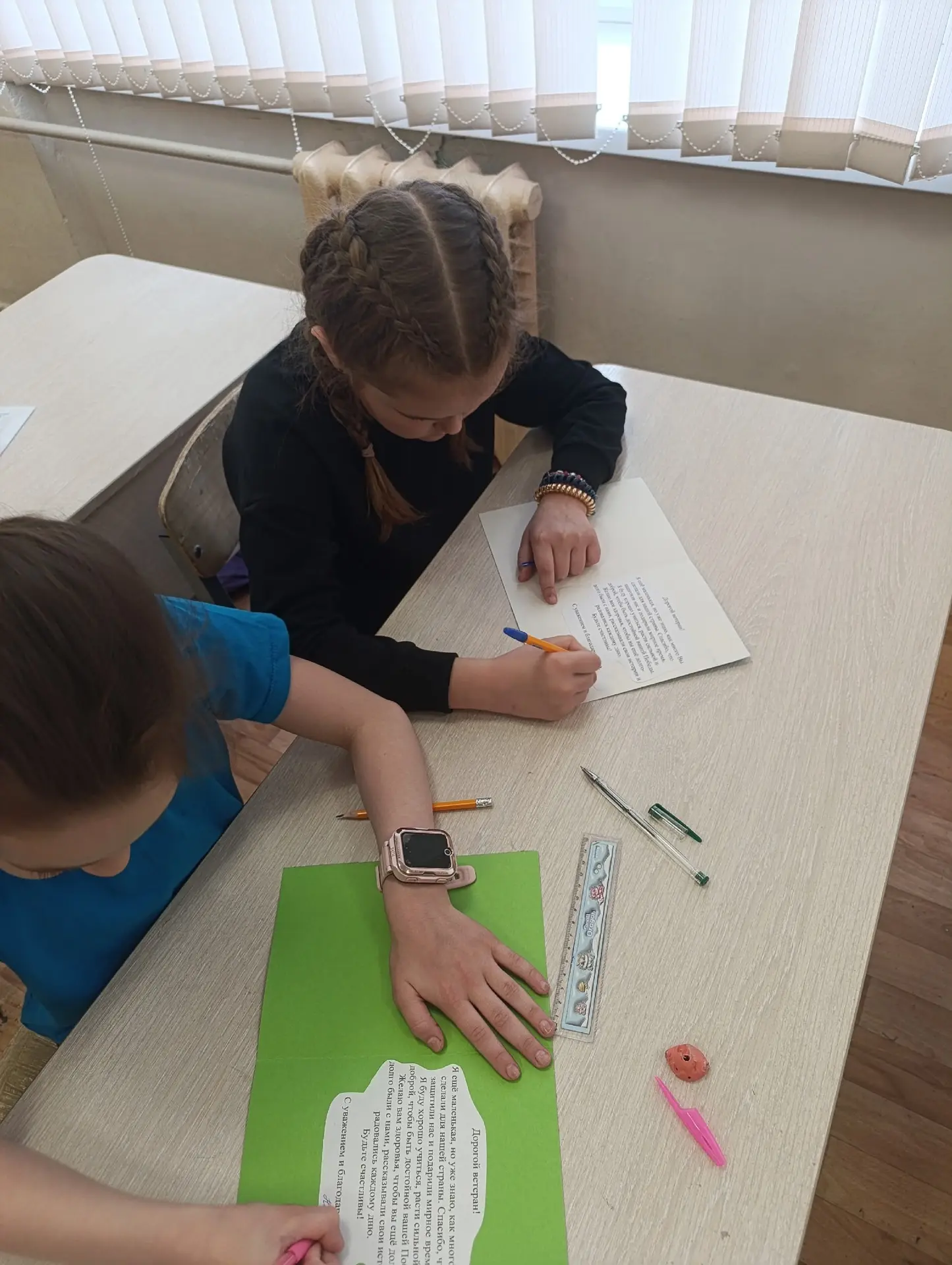 Орлята 2 «В» класса (кл. руководитель Д.В. Тур) прожили насыщенный май! 

В мае Орлята завершили тре
