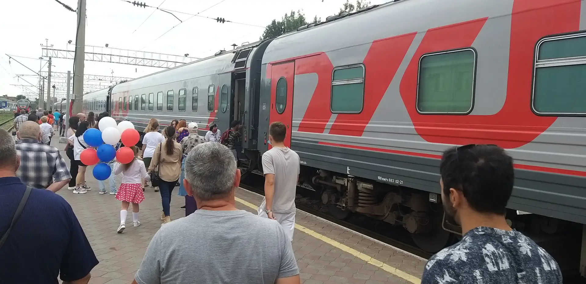 Из Астрахани запустят дополнительные поезда до курортов Юга России этим летом

Подпишись:

Новостная