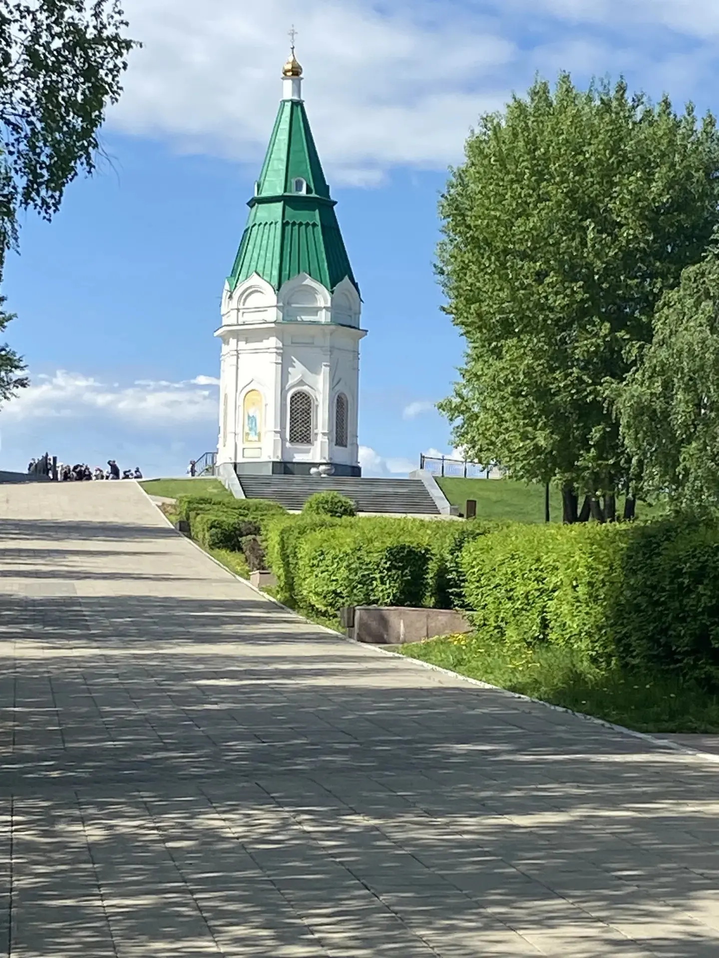В МАДОУ № 9, была организованна экскурсия по городу Красноярска       «Я ЖИВУ В ЦЕНТРЕ РОССИИ».     
