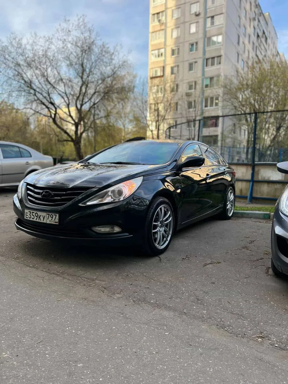 Конкурс «Фото и Видео от клиента»😏

🅰️ участник

❤️Hyundai Sonata

🔹Диски в 18-ом диаметре 
Work 