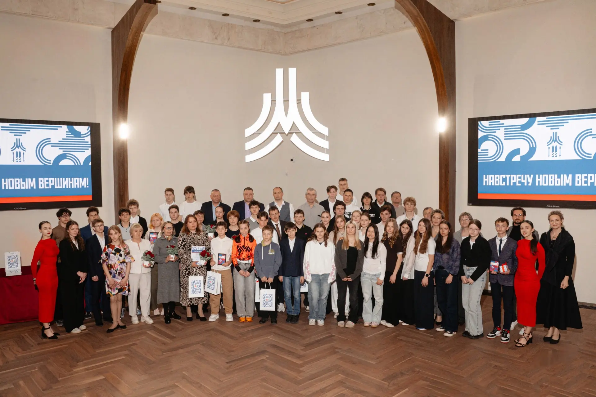 Закрыли сезон красиво!🎉
⠀
📍25-26 апреля в павильоне «Физкультура и спорт» на ВДНХ состоялись больш