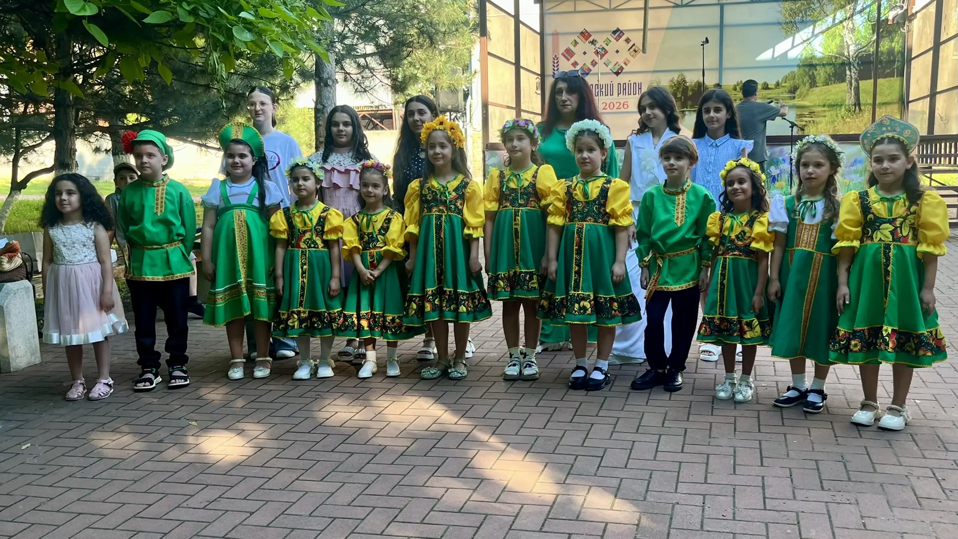 Музыкальный вечер в Центральном парке! 🌸🎶

На минувших выходных летняя сцена Центрального парка се