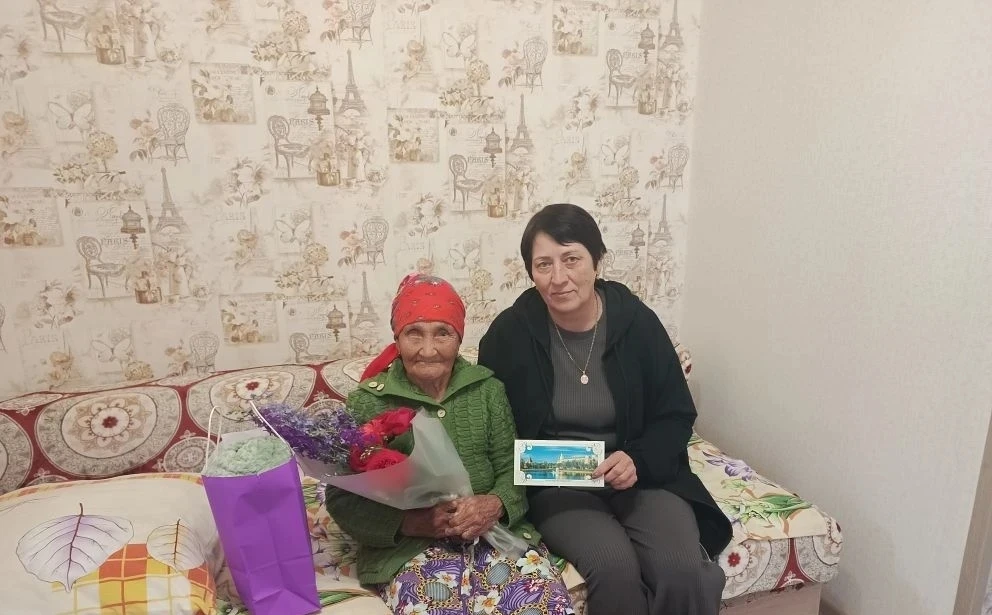 Поздравление с 80 – летним Юбилеем.

Главный специалист ГКУ АО «Центр социальной поддержки населения
