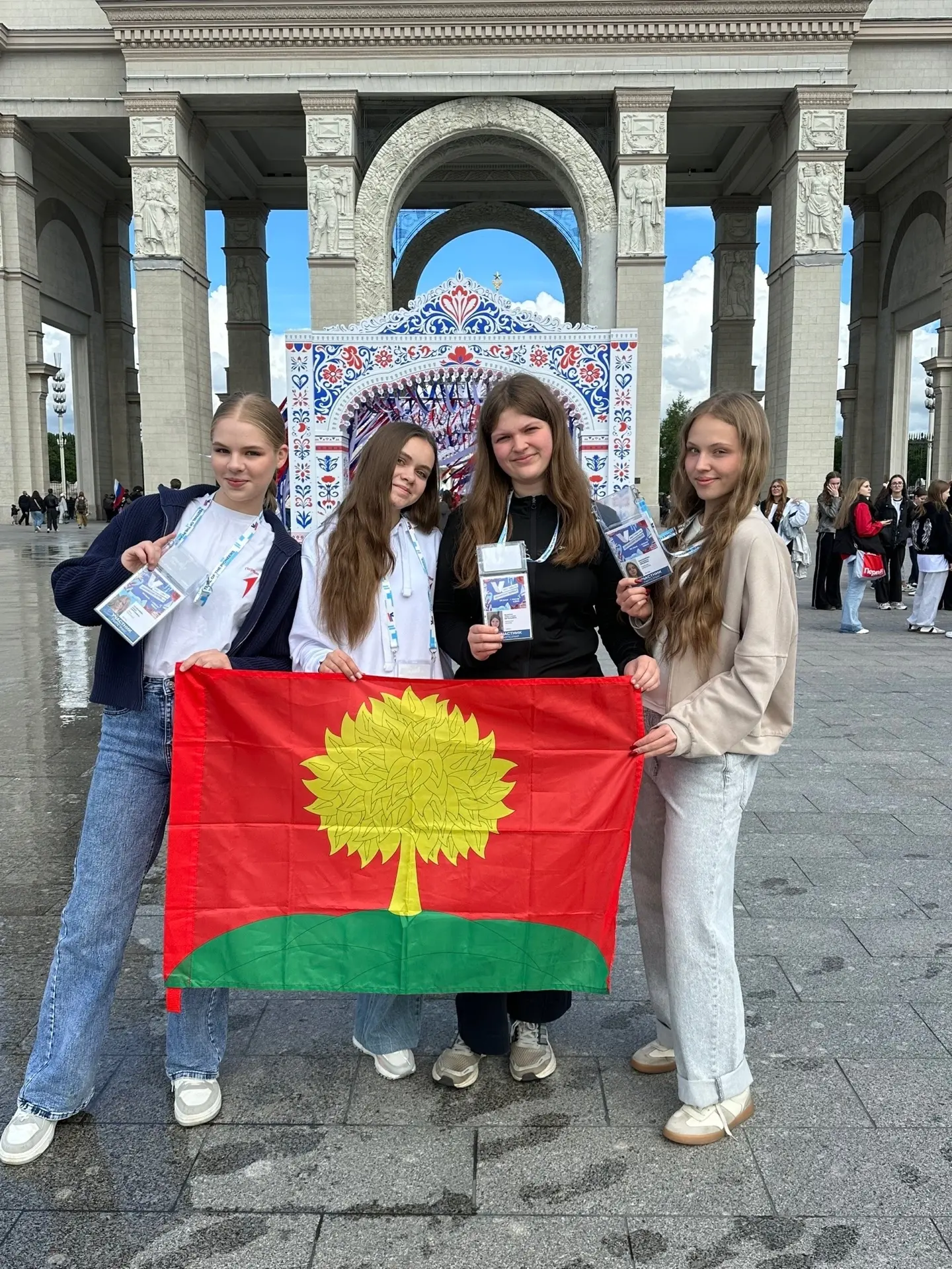 🎉 Фестиваль Движения Первых прошел на ВДНХ! 🎉 

Это было невероятное событие, полное энергии и ярк