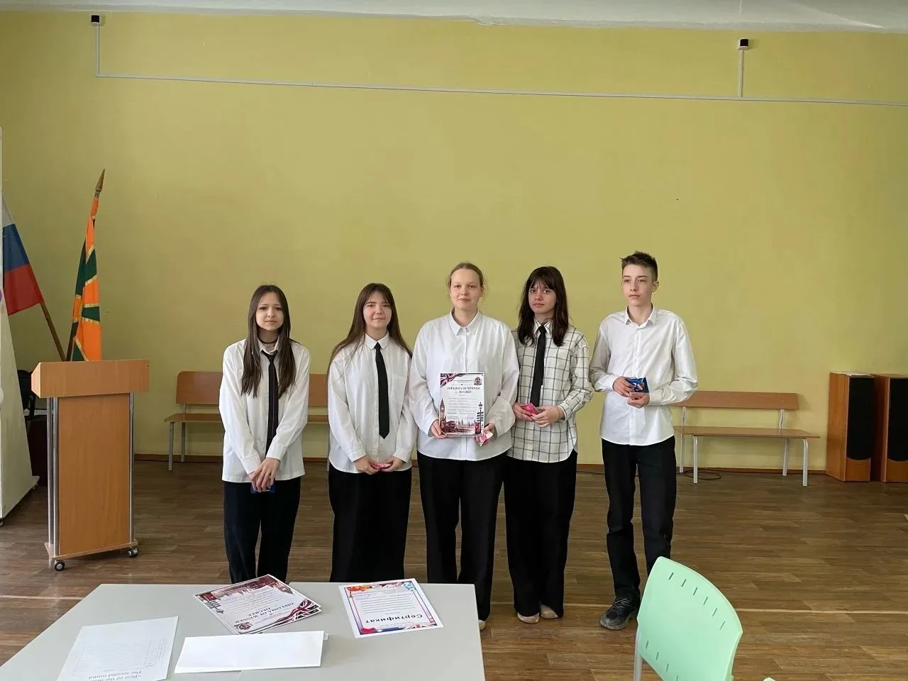 👍Муниципальная лингвострановедческая игра по английскому языку: наши ученики заняли почётное третье