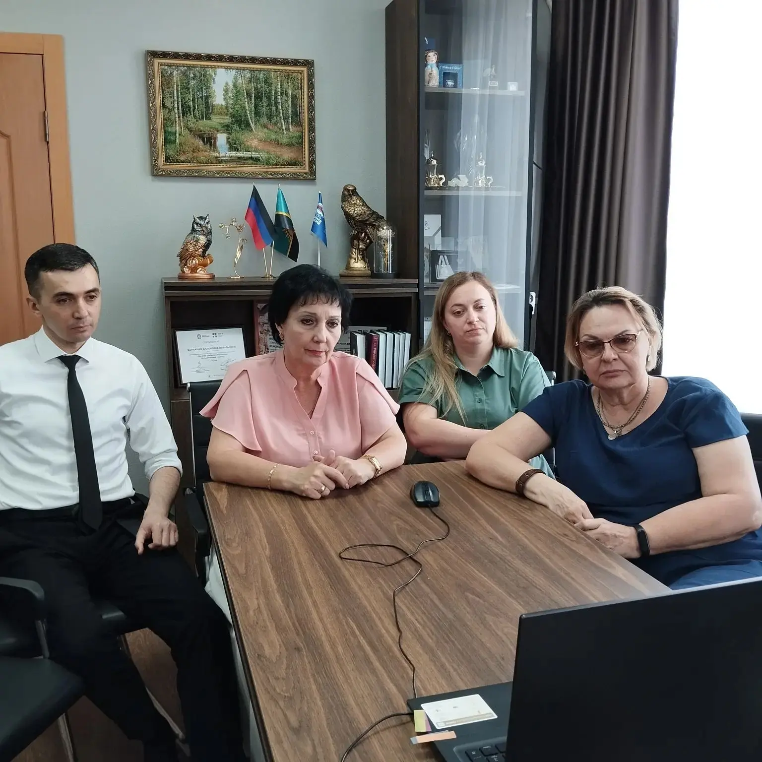 Сегодня, совместно с коллегами-депутатами, приняла участие в публичных слушаниях

Обсуждение касалос