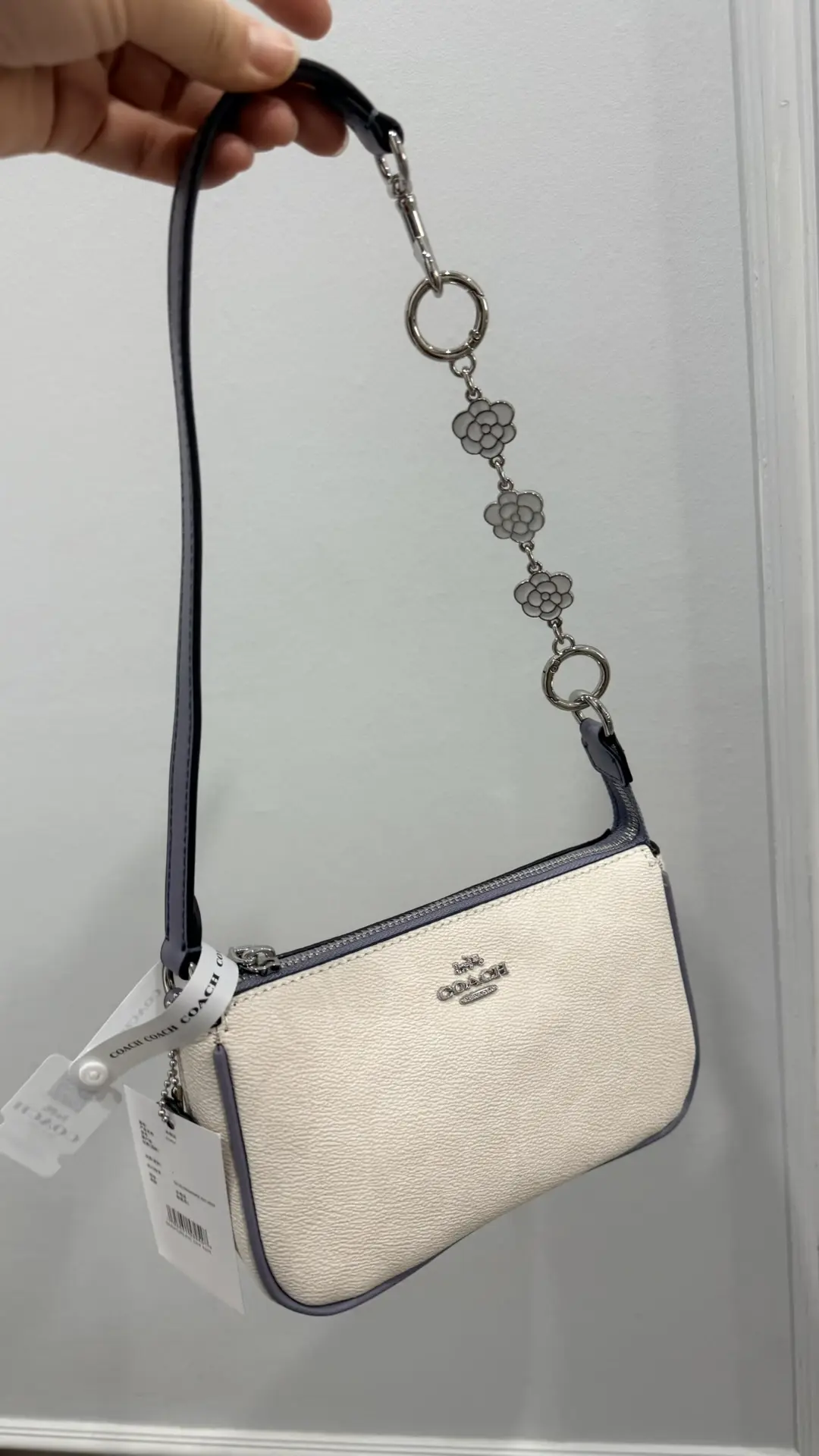 в наличии новинка красотка малышка coach

2950₽

пишите Анна Минаева