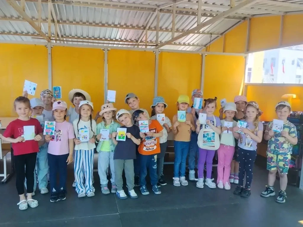 День сказок!
В детском саду прошли веселые занятия, игры и развлечения под девизом: "В гостях у сказ