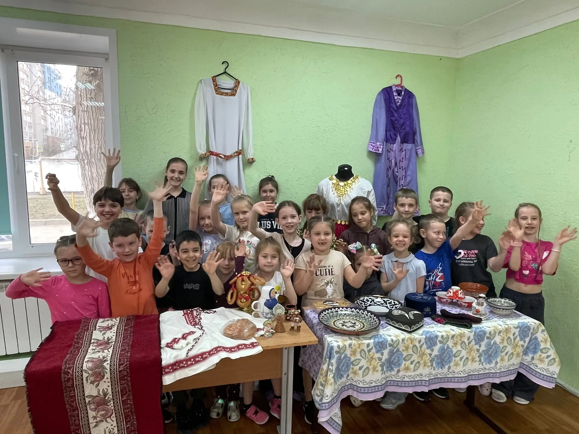 2026 год объявлен годом Единства народов России. 🤝
Для обучающихся подросткового клуба "Гелиос" был