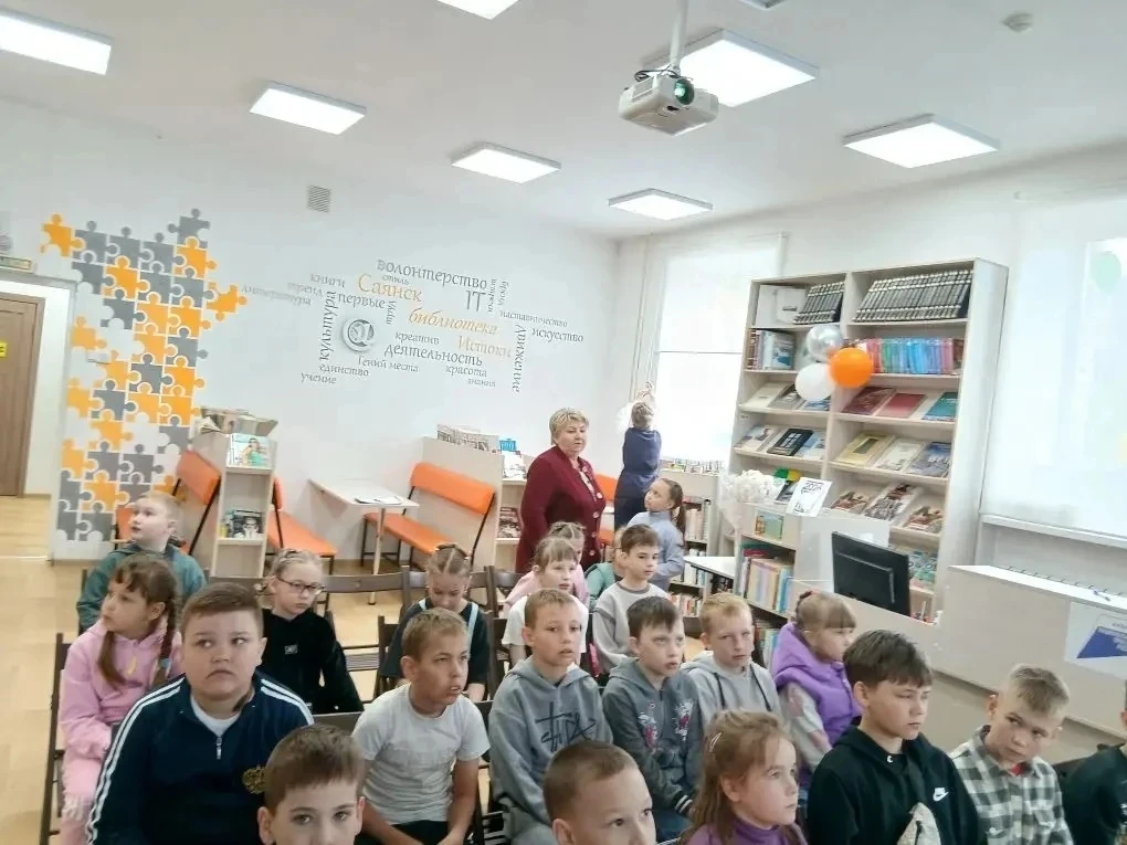 5 июня ребята из лагеря «Солнышко» побывали на мероприятии в библиотеке «Истоки», посвящённом Дню ро