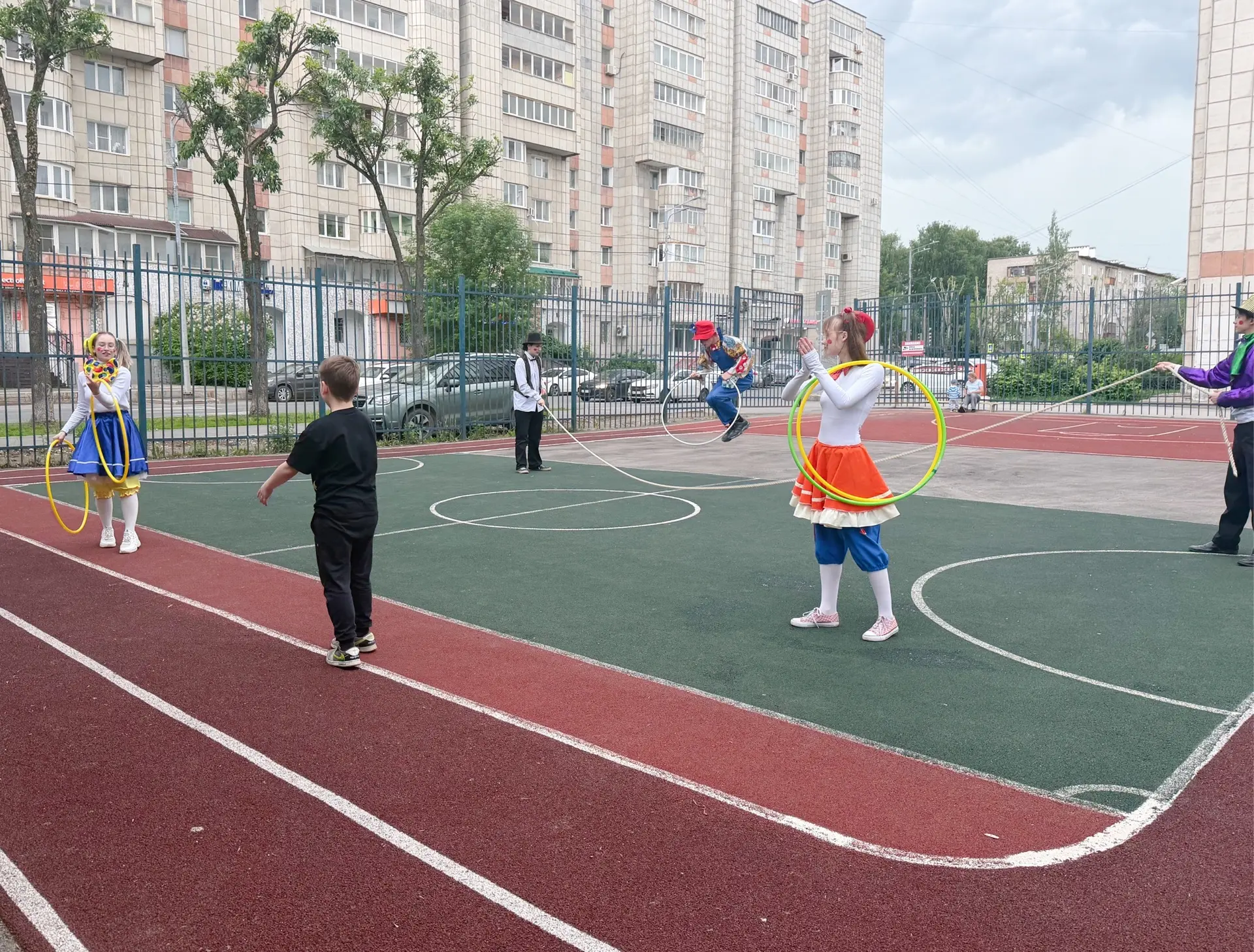 🎈2 июня на спортивном стадионе нашего детского сада (📍ул. Луначарского, 122а) состоялся замечатель