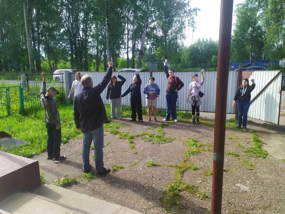 День науки в школьном лагере: погружение в мир экспериментов и творчества!

Утро началось с тематиче
