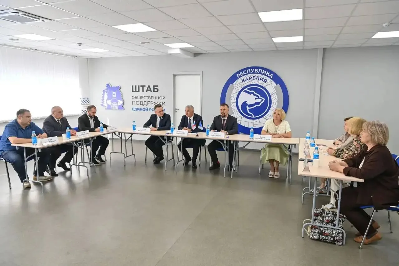 Вопросы трудовых прав и кадровой политики обсудили в Штабе общественной поддержки 

Соглашение о сот