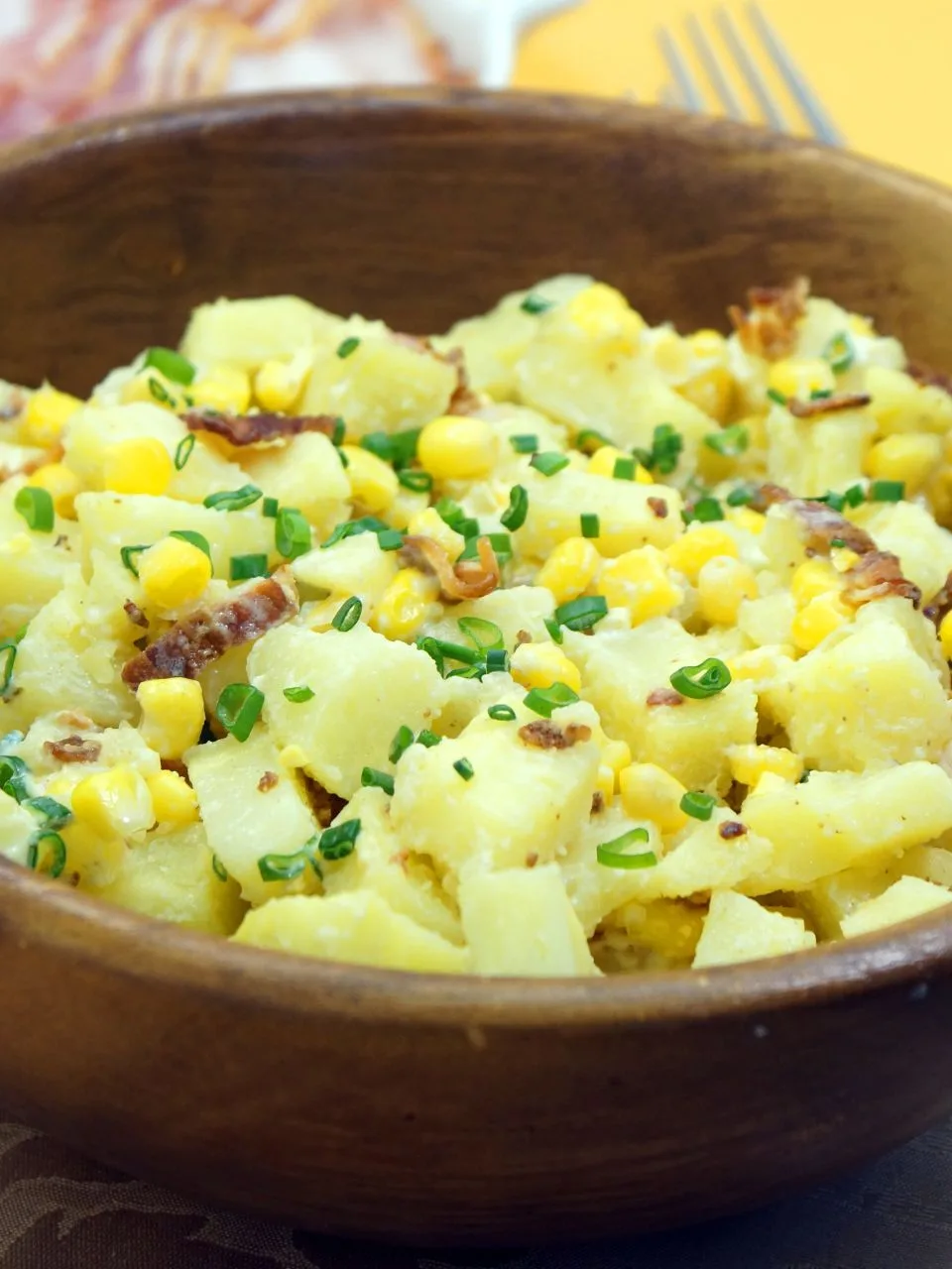 ✨💯✨ Хрустящий бекон 🥓, рассыпчатый картофель 🥔, сладкая кукурузка 🌽 и свежий зелёный лук 🌱, объ