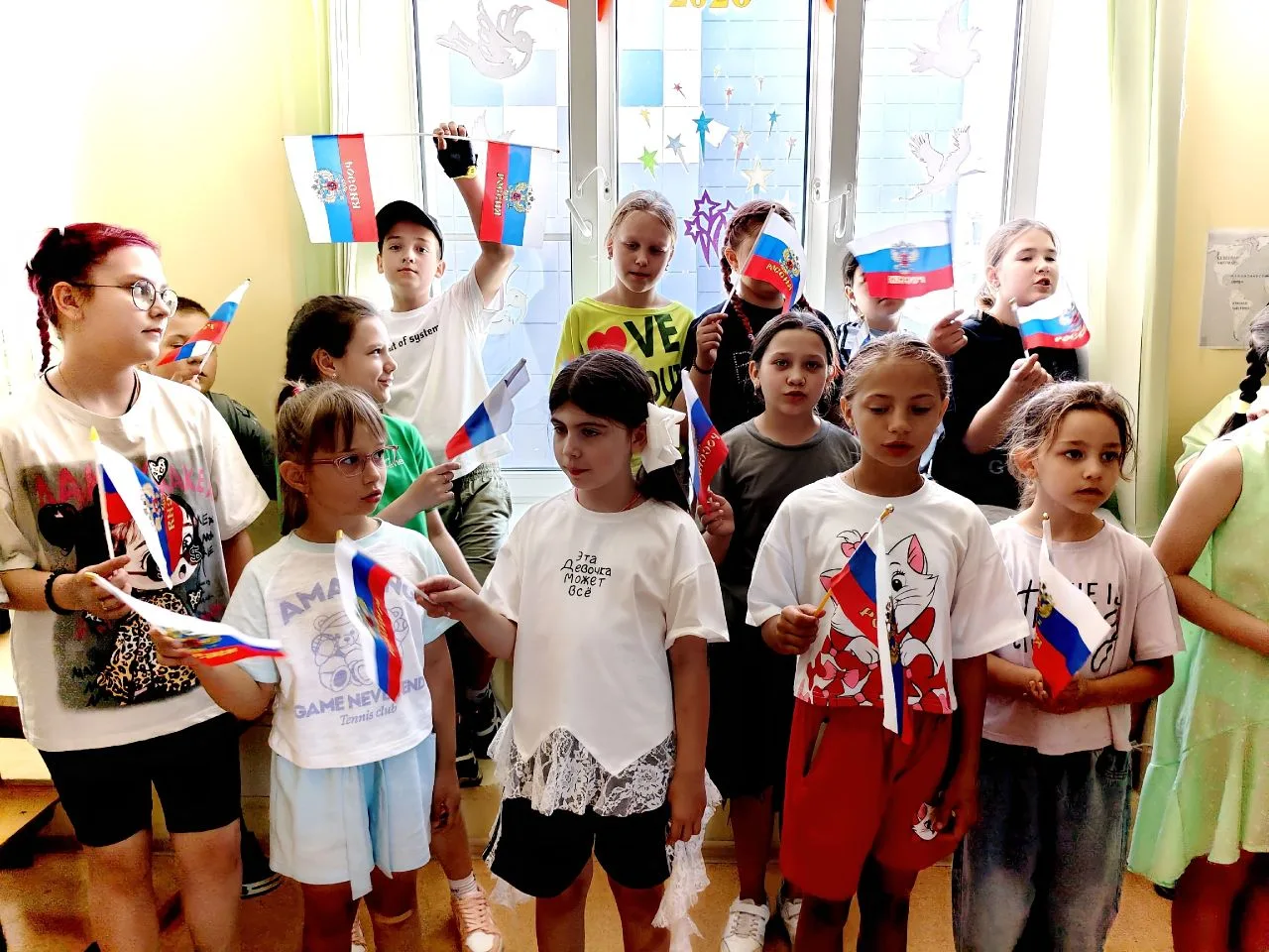✨ Вместе поём о Родине! ✨
В честь Дня России педагоги Мордовской детской школы искусств организовали