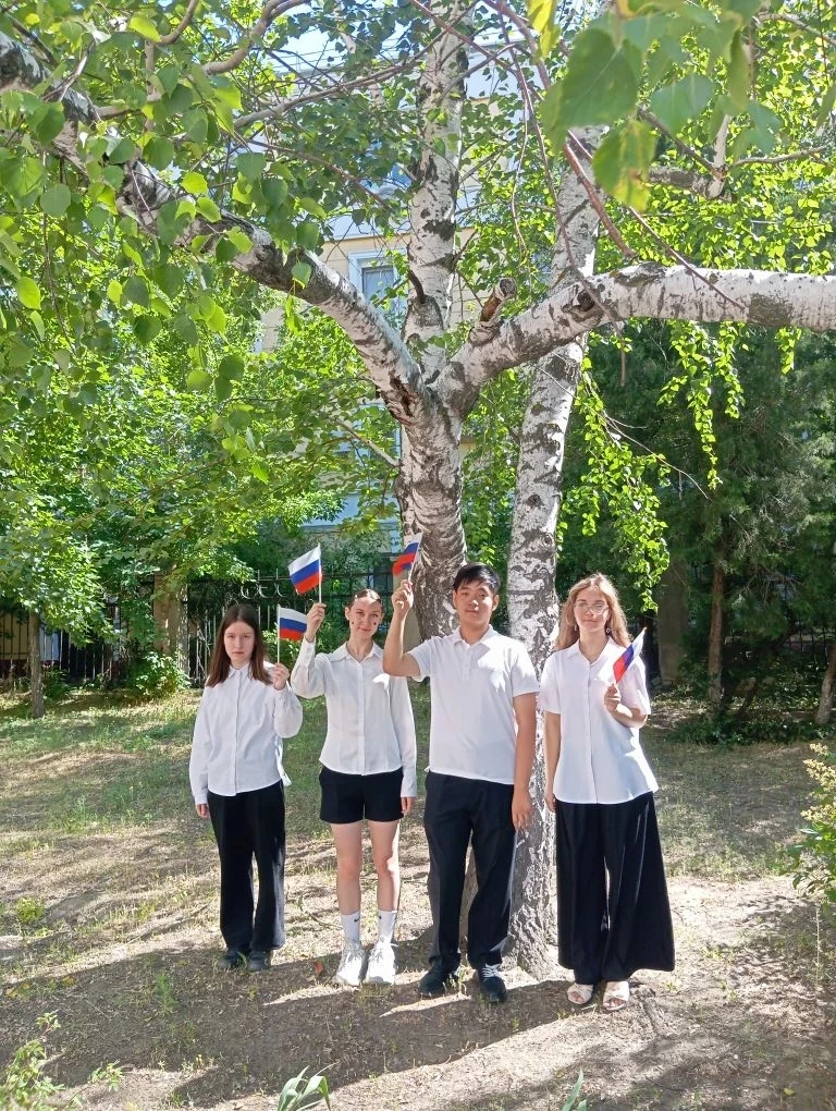 🛑❗️Сегодня выпускники получили первые результаты ЕГЭ.  Наш  учащийся 11А класса получил 100 баллов 