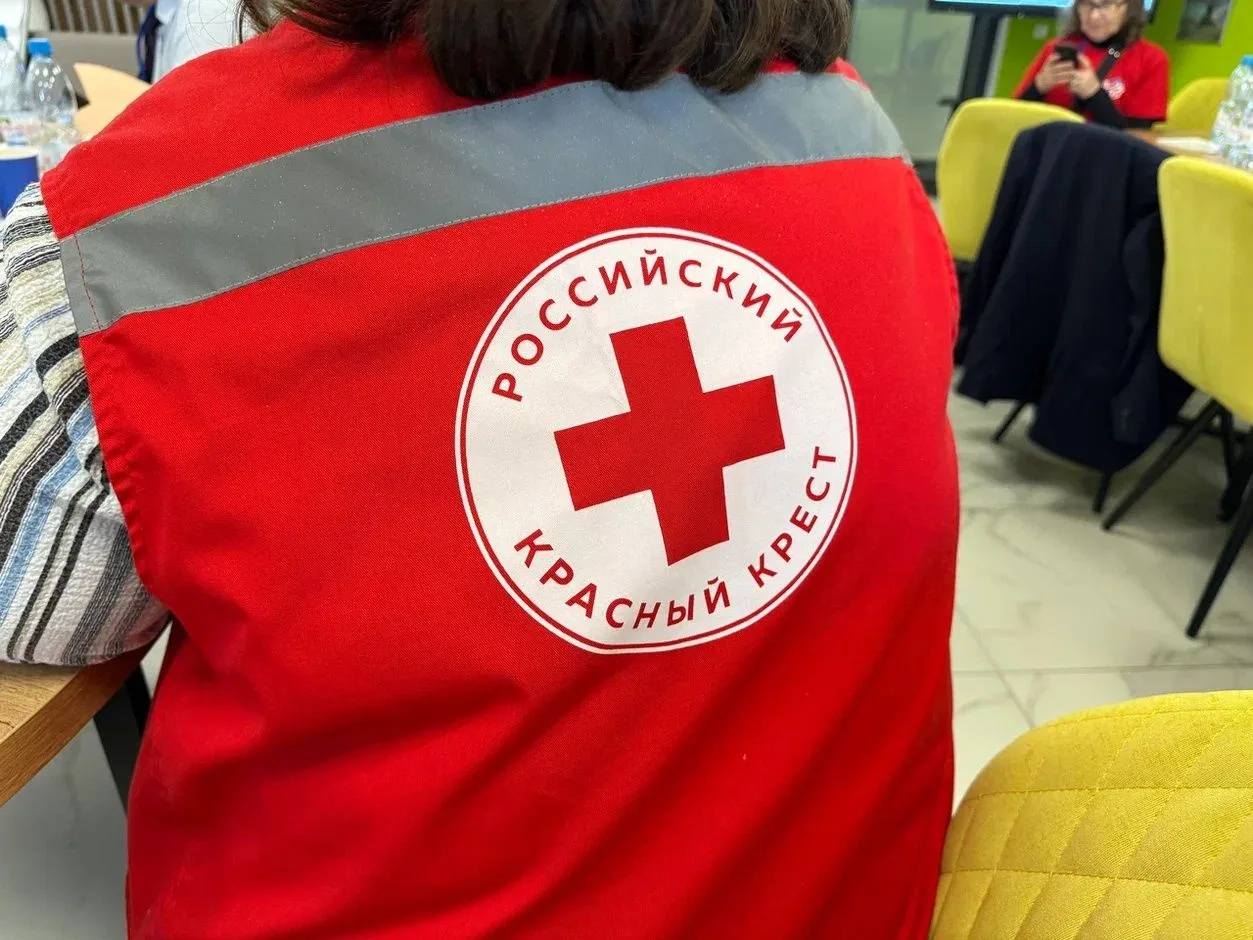 Глава Коми лично наградил добровольцев

Форум в Ресурсном молодёжном центре собрал добровольцев со в