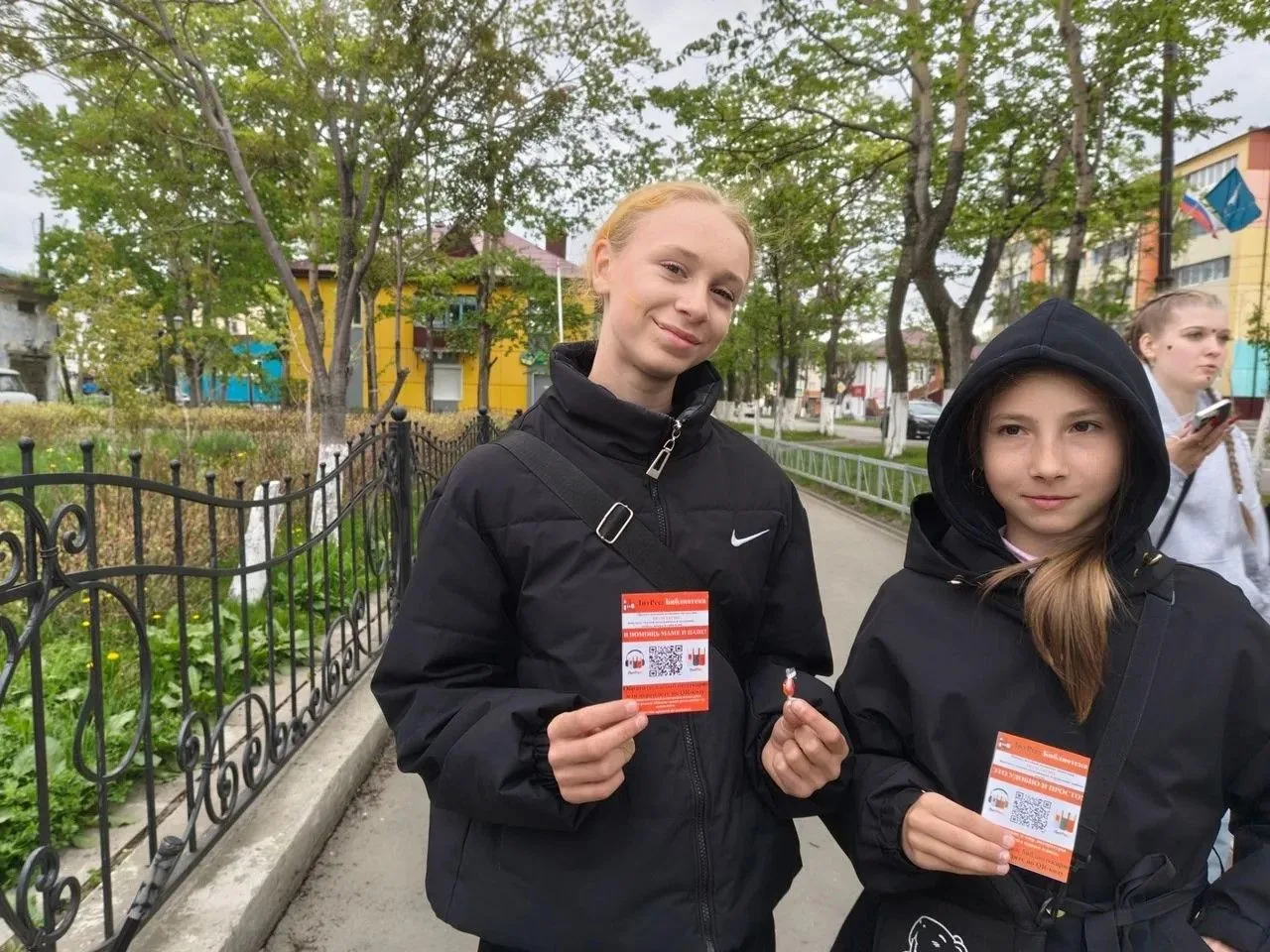 Модельная детская библиотека г. Углегорска вышла на улицу, чтобы рассказать юным горожанам о совреме