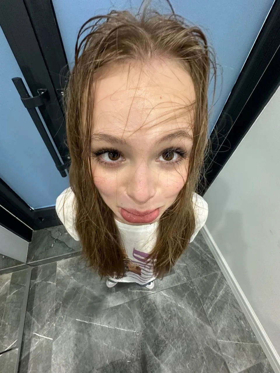 милая фотка?

❤️ - да
🔥 - нет