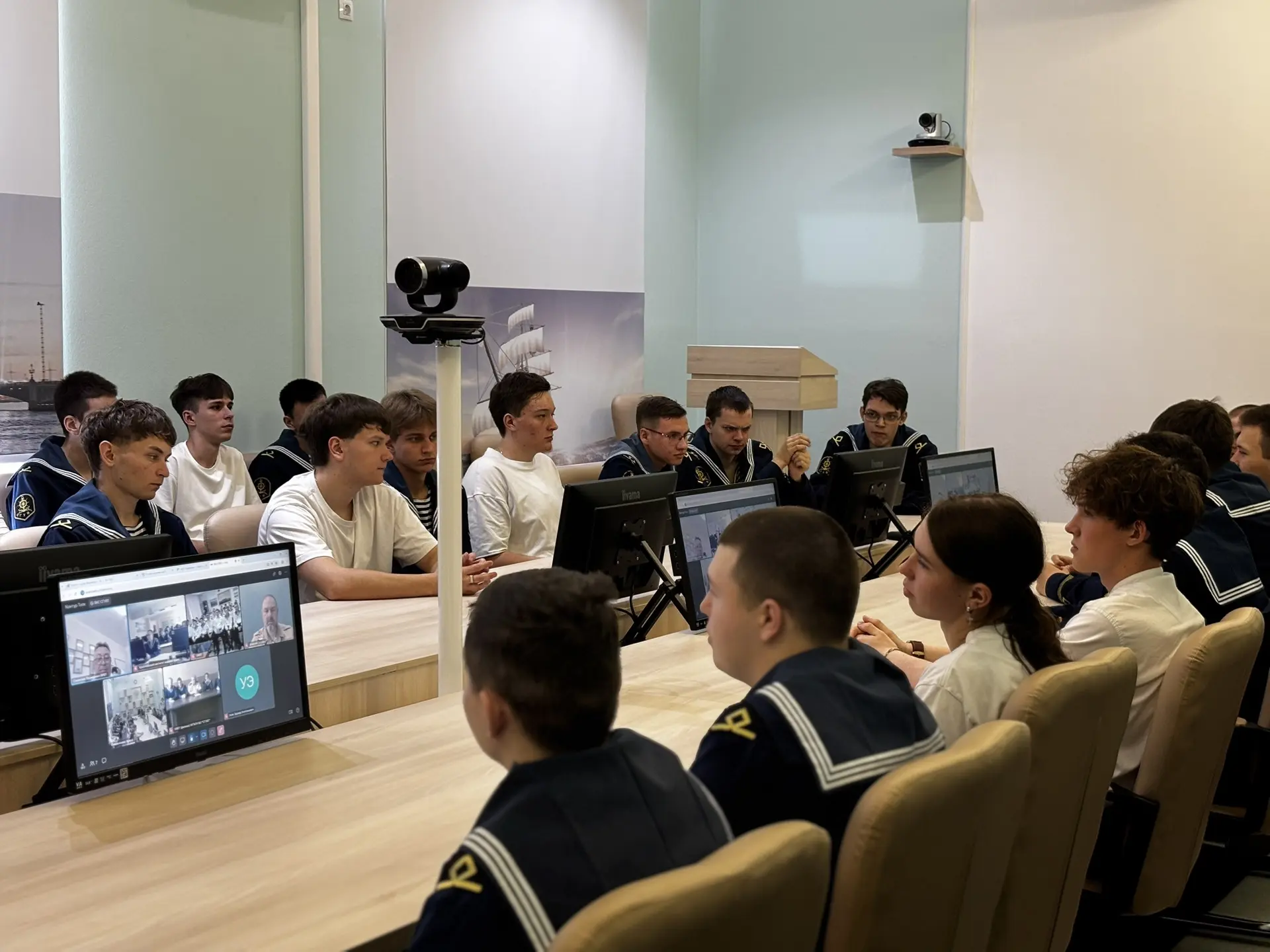 ⚓ В СГУВТ состоялось открытие летней трудовой смены студенческих отрядов на водном транспорте.

Боле