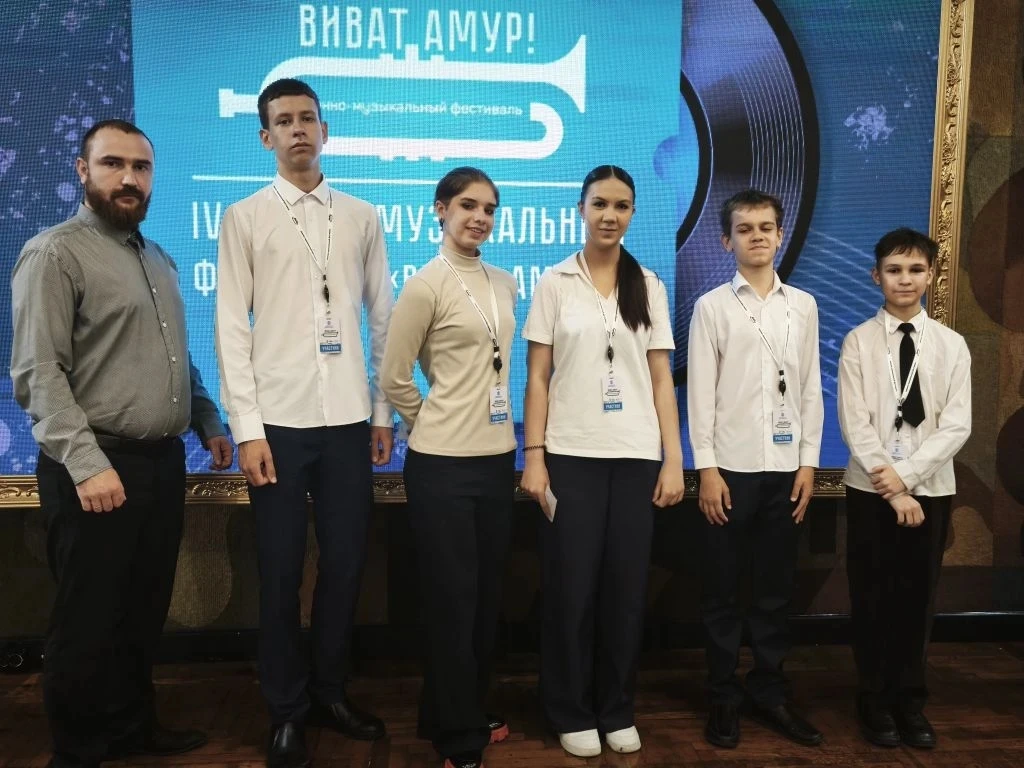 Пять выдающихся учеников‑барабанщиков приняли участие в программе летней творческой смены, проводимо