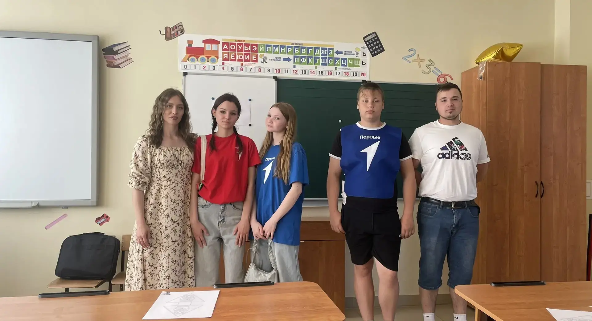 Формирование позитивных детско-взрослых отношений и межвозрастных связей
Наша школа - МКОУ «Волжанск