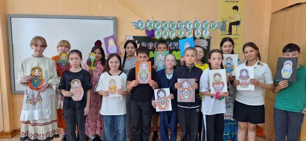 🌟 День в лагере: «Путешествие по Золотому кольцу»
Сегодня наш день в лагере был посвящен увлекатель