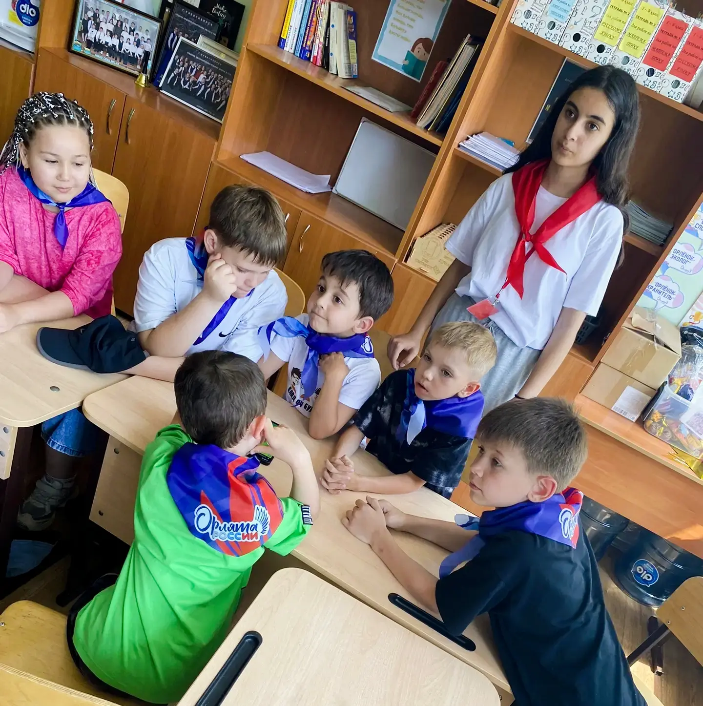 💥В разгаре 4 неделя пришкольного лагеря "Радуга", в рамках которой прошли профильные дни Орлят Росс
