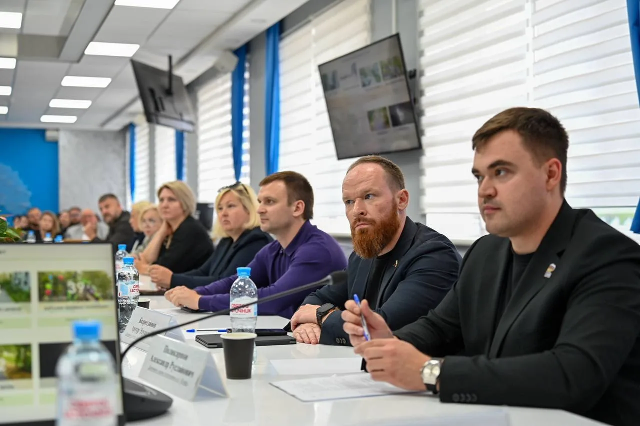 В Истре принял участие в круглом столе, посвящённом итогам реализации народной программы «Единой Рос