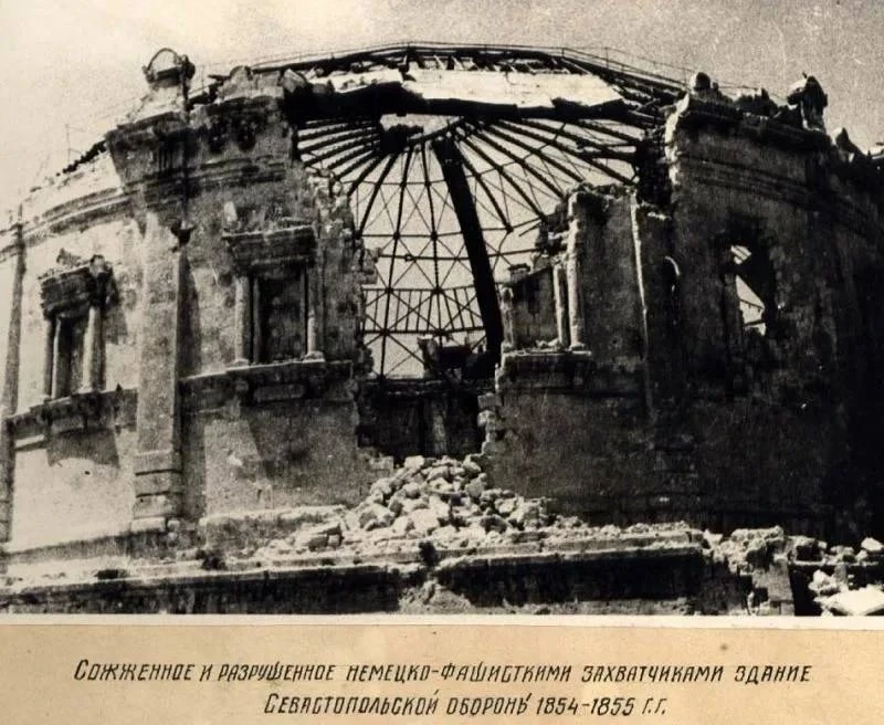 Друзья, очень многие мне сегодня написали по поводу атаки вражеских беспилотников на здание музея-па