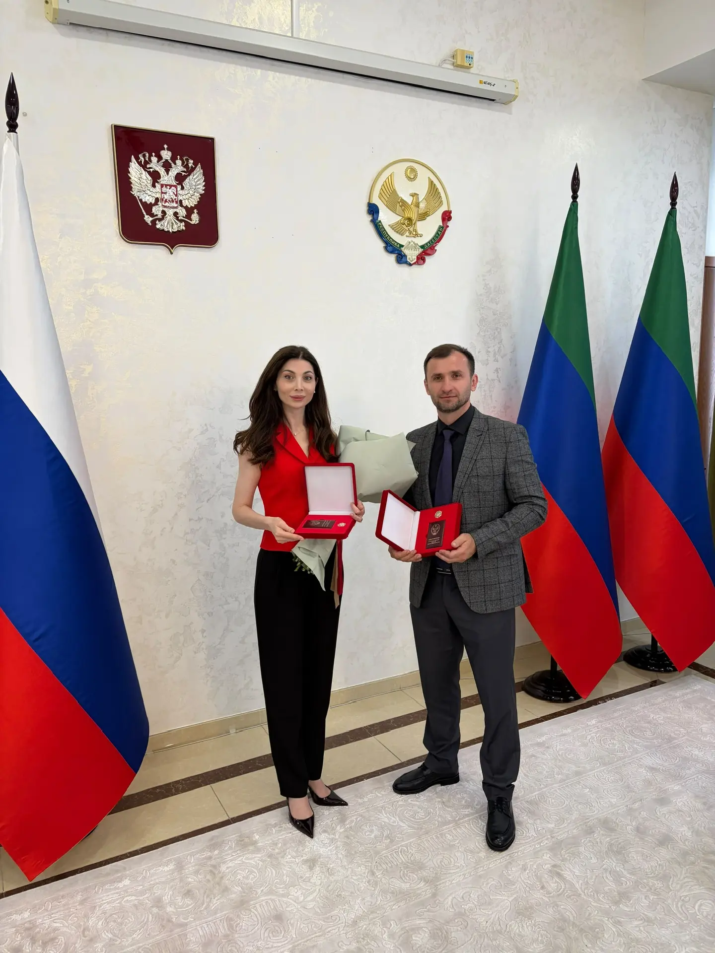 🌟 Высокая награда: Гасан Умаров и Мадина Казиева — Народные артисты!

Коллектив Государственного ак