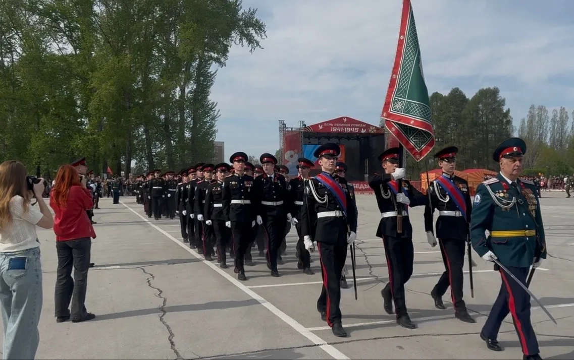 Казачья выправка в парадном строю!🚩⚔️

Кадеты Бердского казачьего кадетского корпуса приняли участи