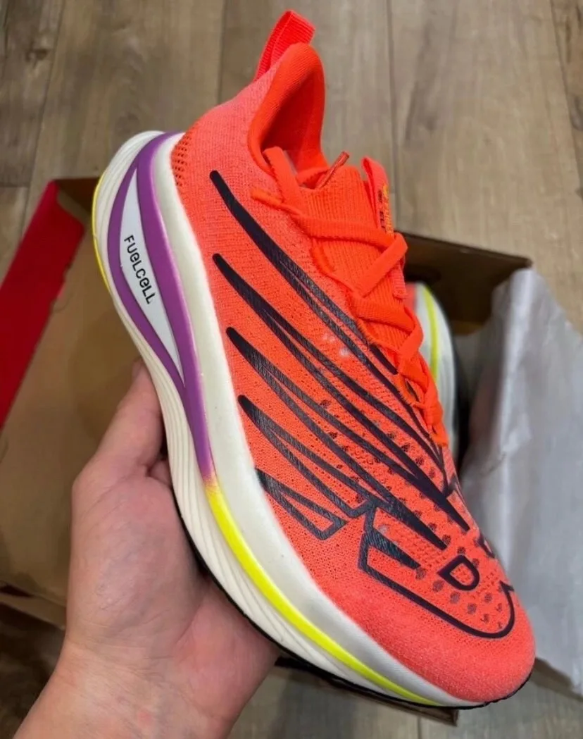 🔥 БЕГОВЫЕ С ПЛАСТИНОЙ NB Elite V3 👍🔥

РАЗМЕРЫ EUR : 41-45 ✅

ЦЕНА : 3.490₽ 💵