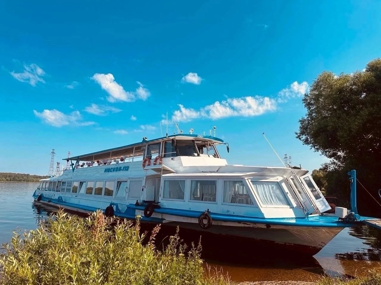 ⚓ Теплоходные прогулки для гостей и жителей города Конаково (курортный город Конаково в 100 км от Мо