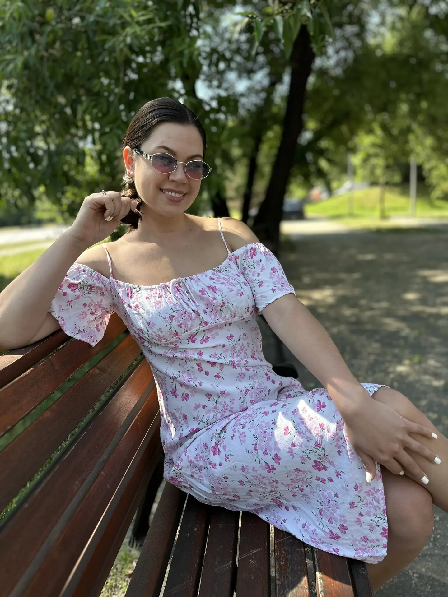 Сегодня я была на экспертном УЗИ по гинекологии

Мне эту клинику и врача посоветовала знакомая со сл