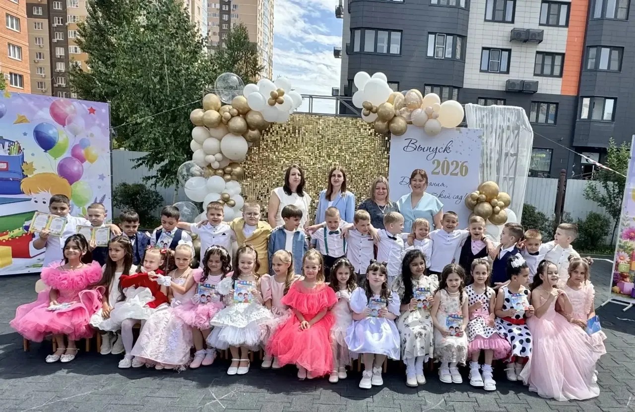 Дошкольные годы пролетели как один миг! ✨ 
Наши замечательные выпускники группы «Звездочеты» попроща
