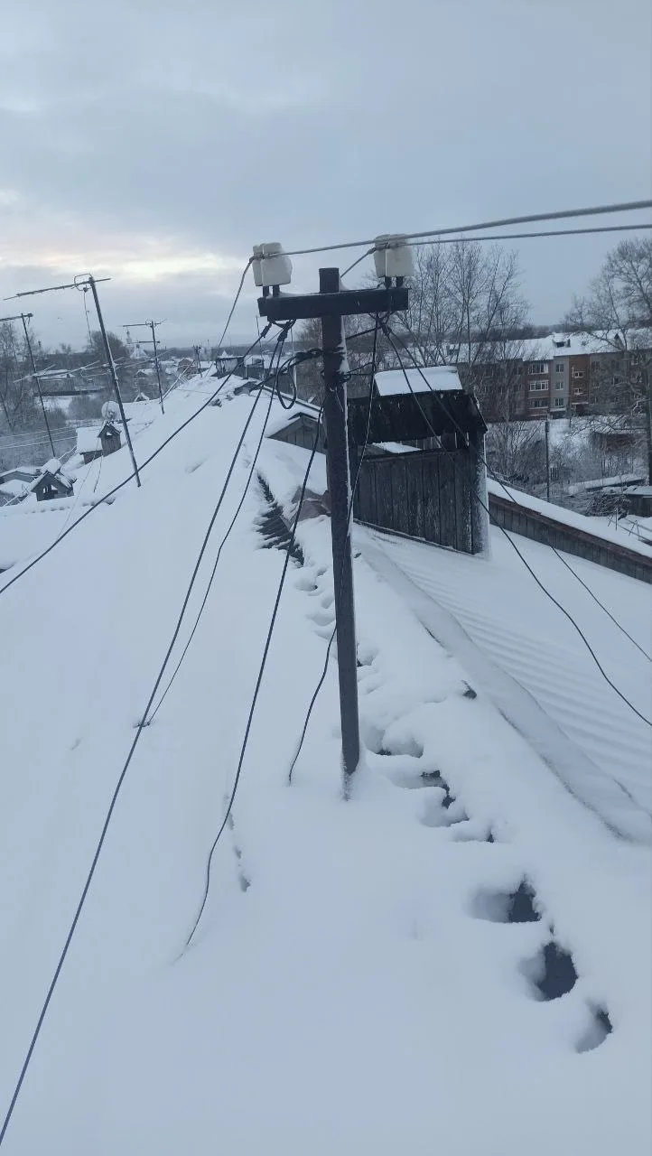 В микрорайоне Прилуки в г. Вологде проведены работы по капитальному ремонту крыши многоквартирного д