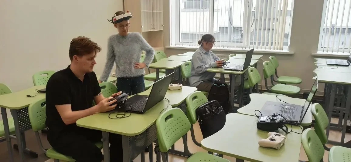 🚀 В IT-кубе прошёл областной практический семинар по беспилотным летательным аппаратам! Организатор