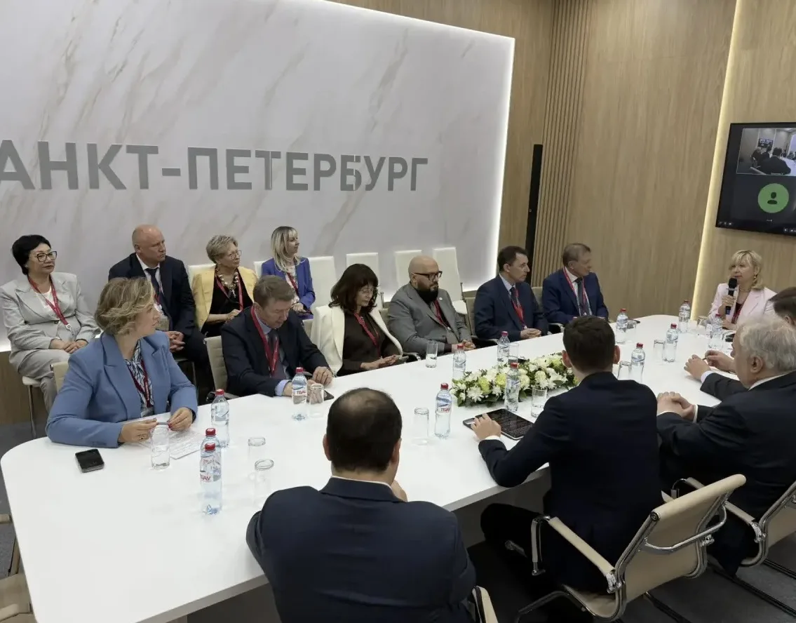 🌐 ПМЭФ-2026. Технологическое лидерство России

3 июня на Петербургском международном экономическом 