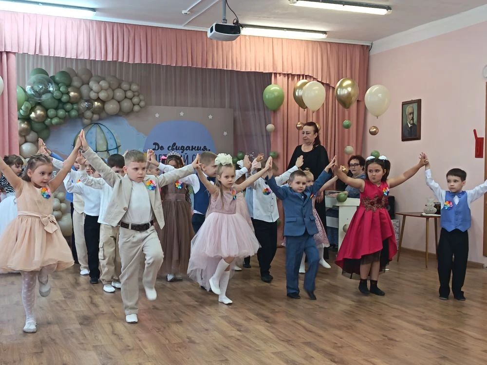 🎊В детском саду 29 мая состоялось торжественное мероприятие, посвященное окончанию дошкольного обра